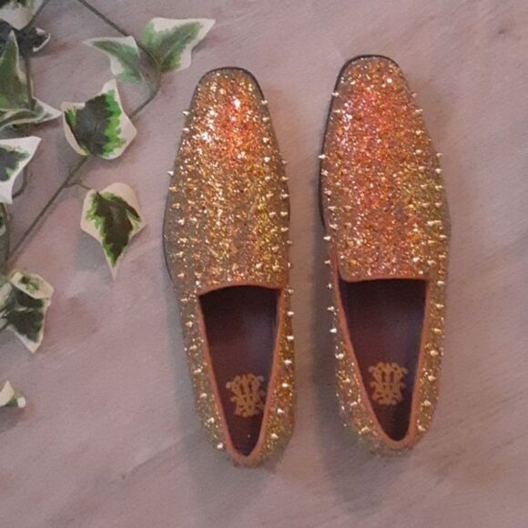 Gold spiked Royal Shoes - Picture 7 of 10
